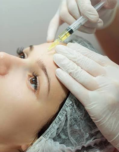 Injections de Botox anti-rides chez EsteCenter Istanbul
